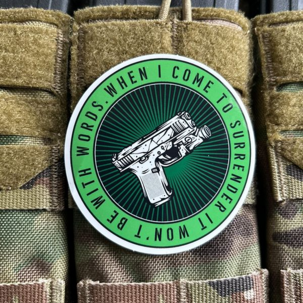 Sticker Never Surrender 3"x3"