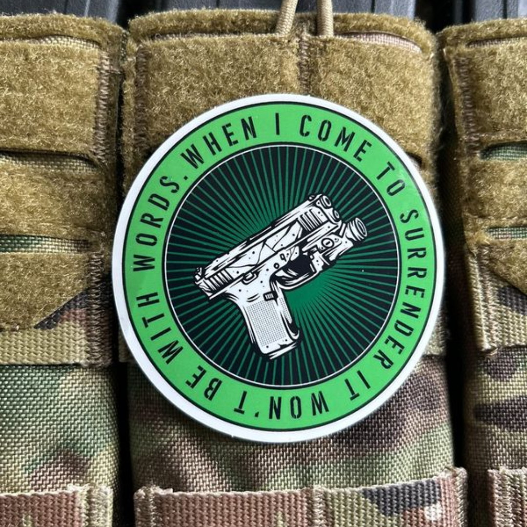 Sticker Never Surrender 3"x3"